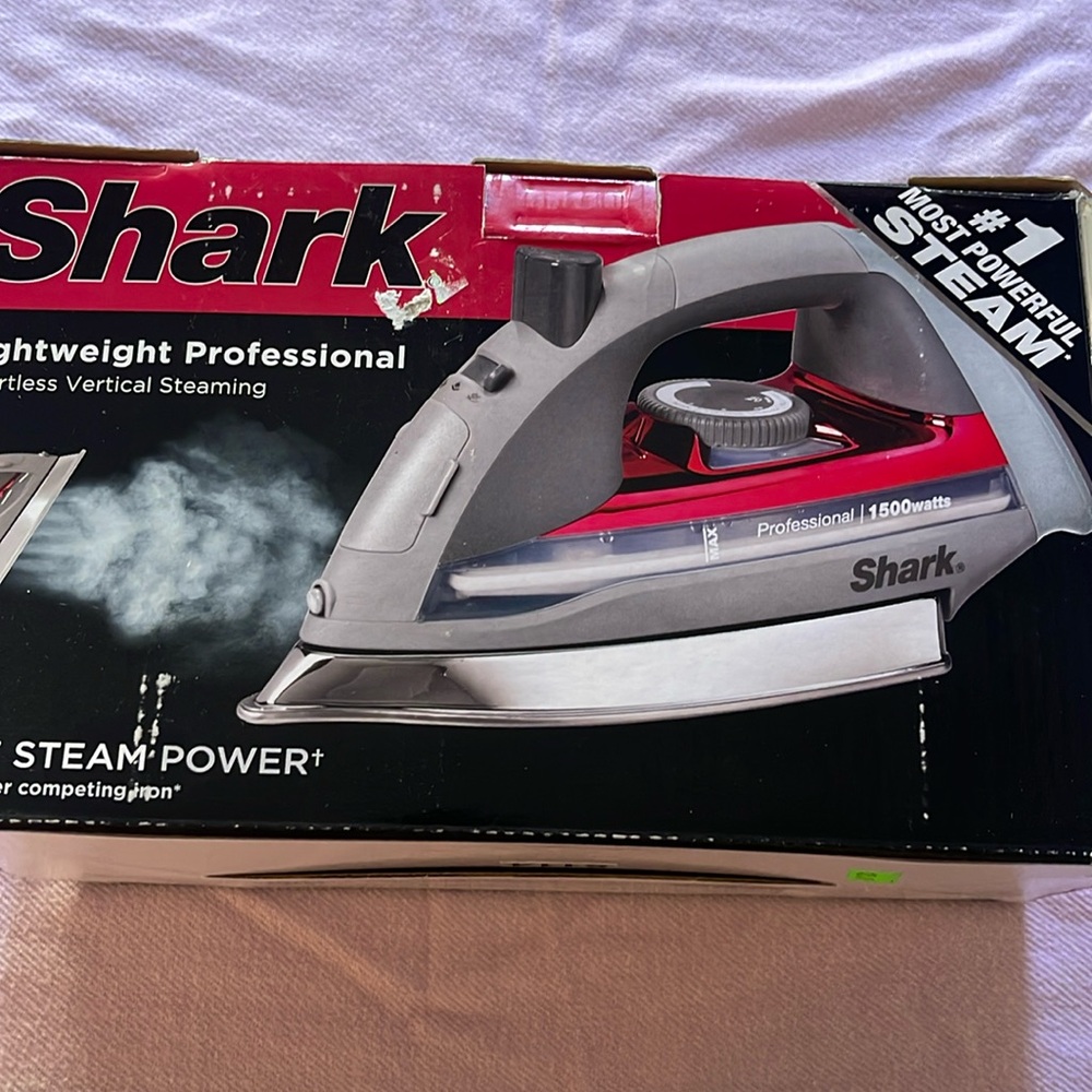Lightweight iron NWT